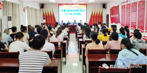 青山湖区举办新型冠状病毒核酸检测采样人员专项上岗培训