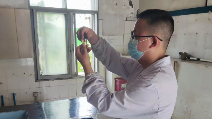 西湖区顺利完成辖区水厂上半年水质监测检测工作