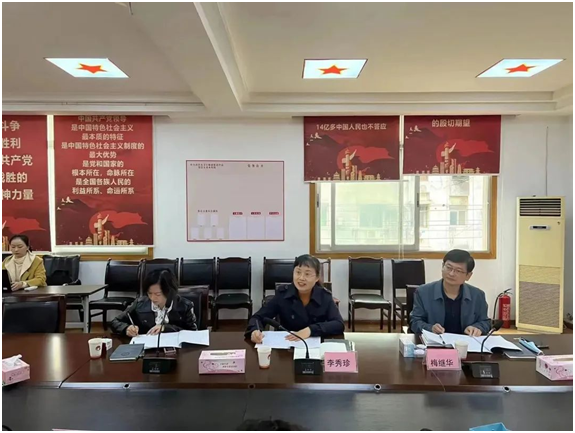 江西省计生协在南昌市调研避孕药具人工智能发放工作